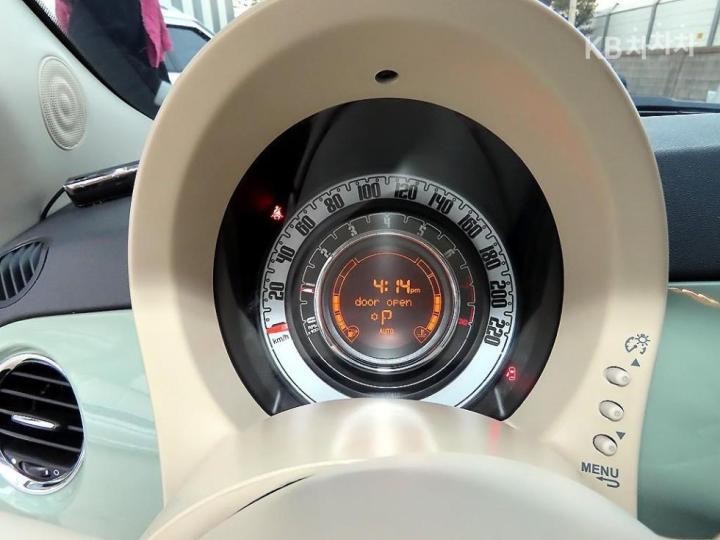 Fiat 500 Coupe 1.4 Pop 10