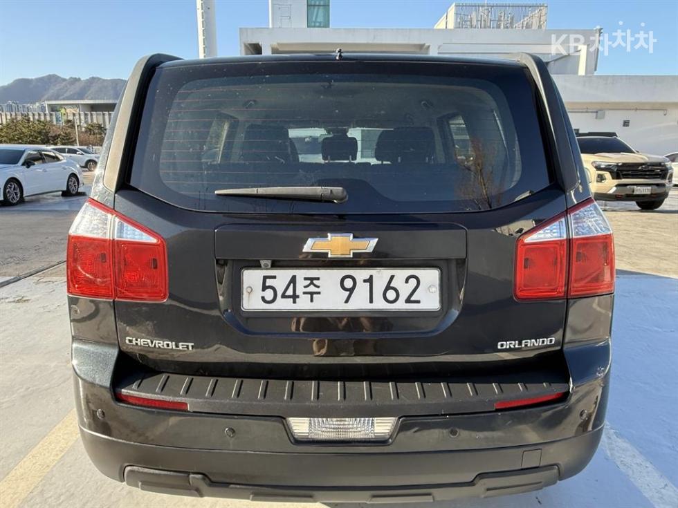 Chevrolet Orlando — miniaturë 3