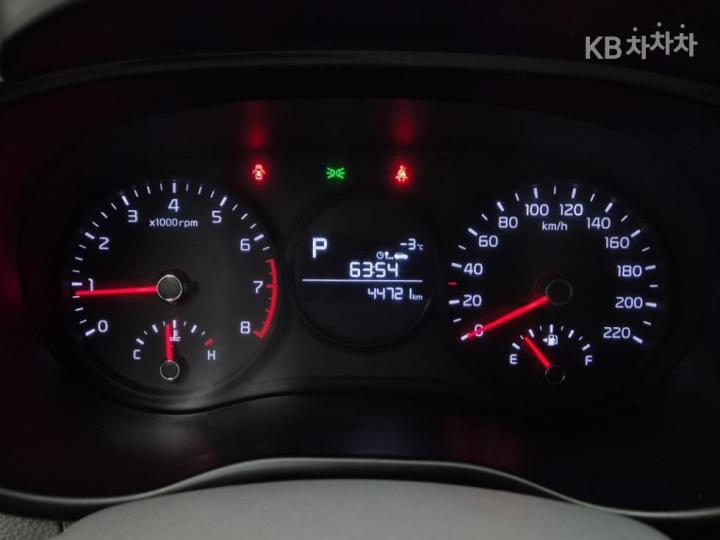 Kia Morning Urban JA 1.0 Gasoline Prestige 7