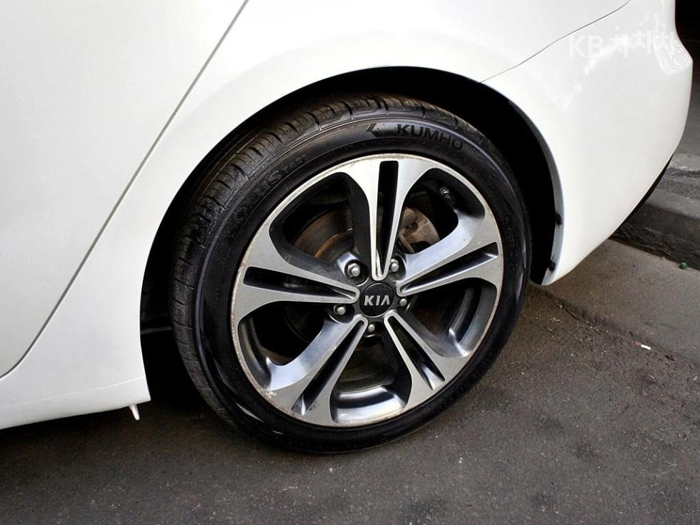 2014 - kia k3