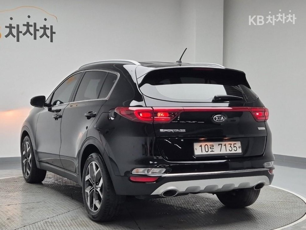 2019 - kia sportage