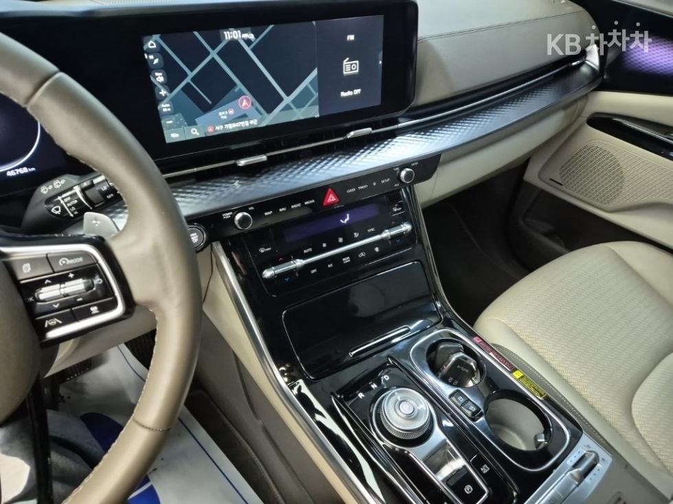 2023 - kia carnival