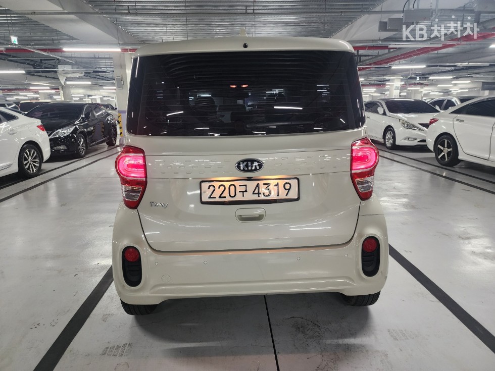 2021 - kia ray