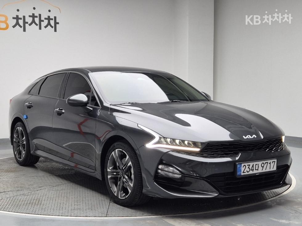 2023 - kia k5