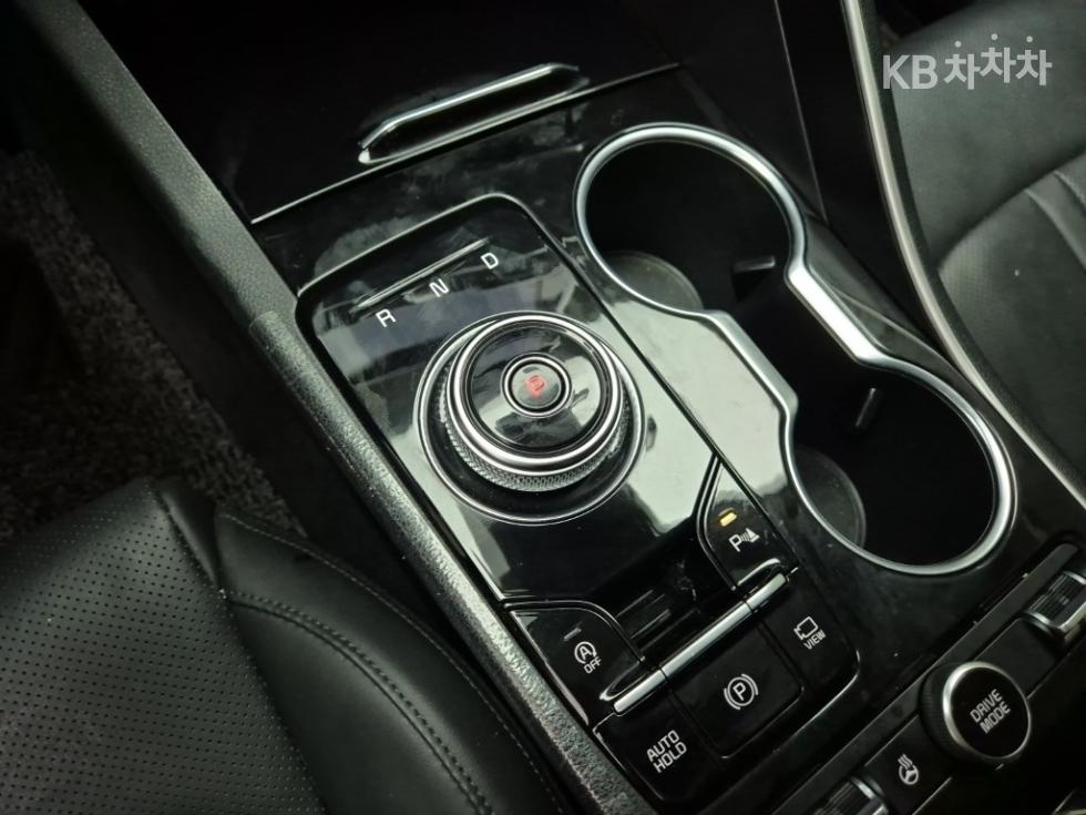 2023 - kia k5