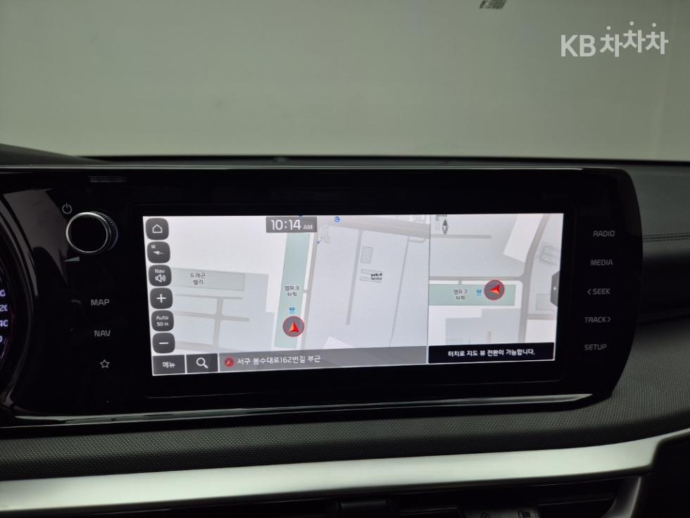 2023 - kia k5