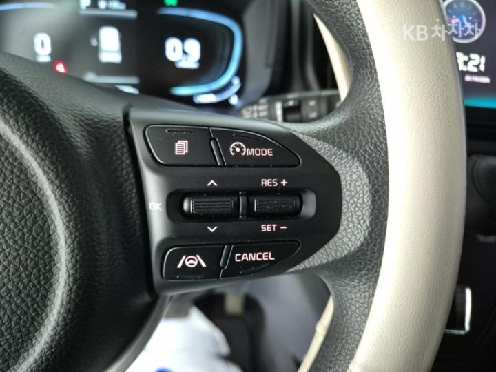 Kia Ray 1.0 Gasoline Trendy - фото 15