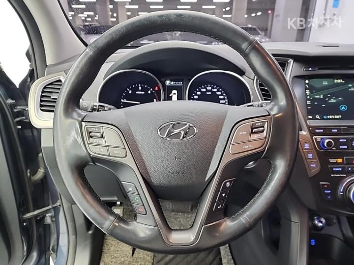 Hyundai Maxcruz Diesel e-VGT R2.2 2WD Exclusive 9
