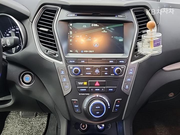 Hyundai Maxcruz Diesel e-VGT R2.2 2WD Exclusive 10