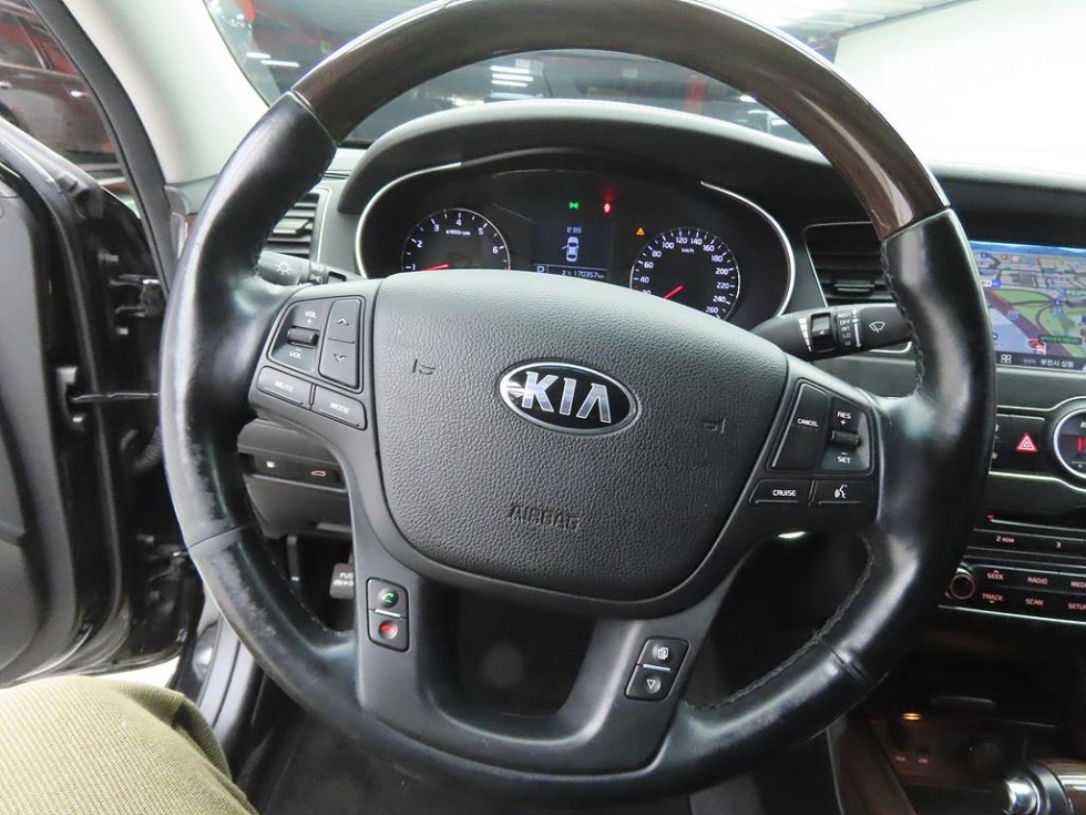 2015 - kia k7