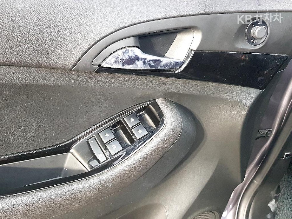 Chevrolet Orlando — miniaturë 11