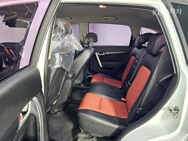 Chevrolet Captiva 2WD LT Premium 10