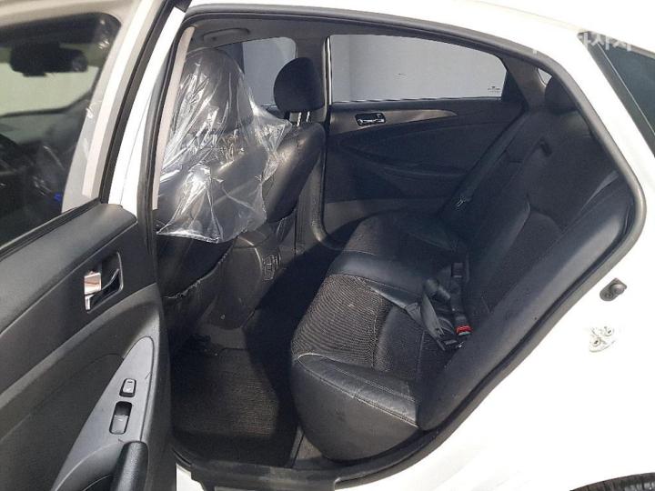 Hyundai Sonata Hybrid 2.0 Royal 10