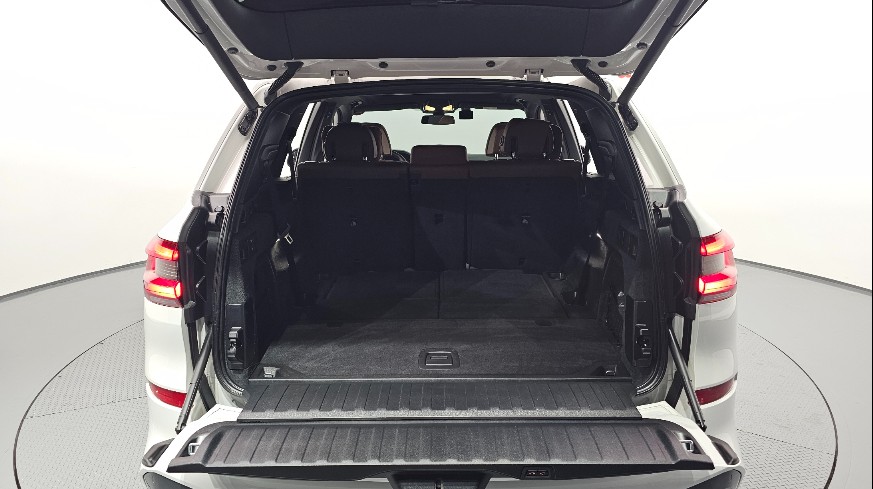BMW X5 — miniaturë 20