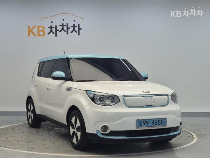 Kia Soul EV 5