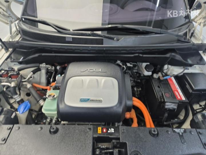 Kia Soul EV 6
