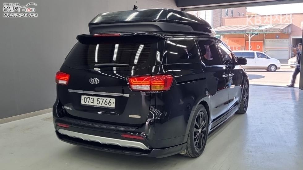2016 - kia carnival