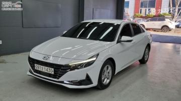 Hyundai Avante 렌터카 1.6 LPi — foto 1