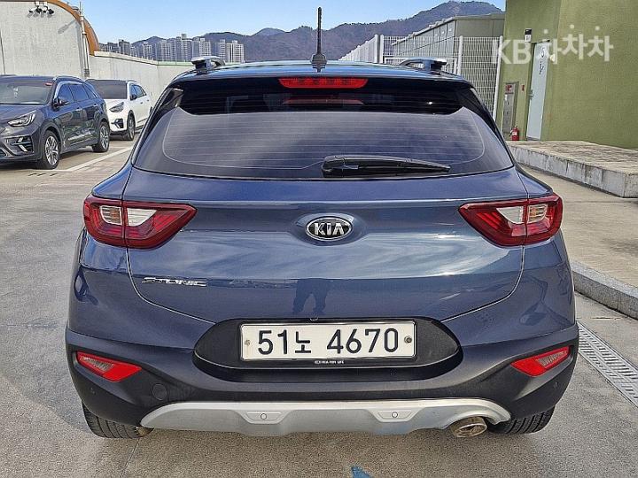 Kia Stonic Diesel 1.6 VGT Prestige 5
