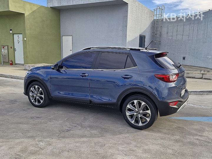 Kia Stonic Diesel 1.6 VGT Prestige 6