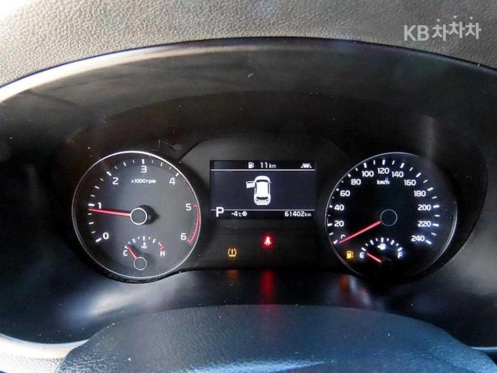 Kia Sportage The Bold 2.0 Diesel 2WD Intelligent 10