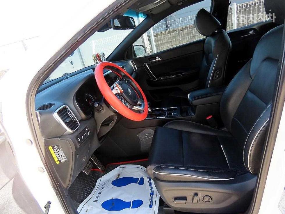 2019 - kia sportage