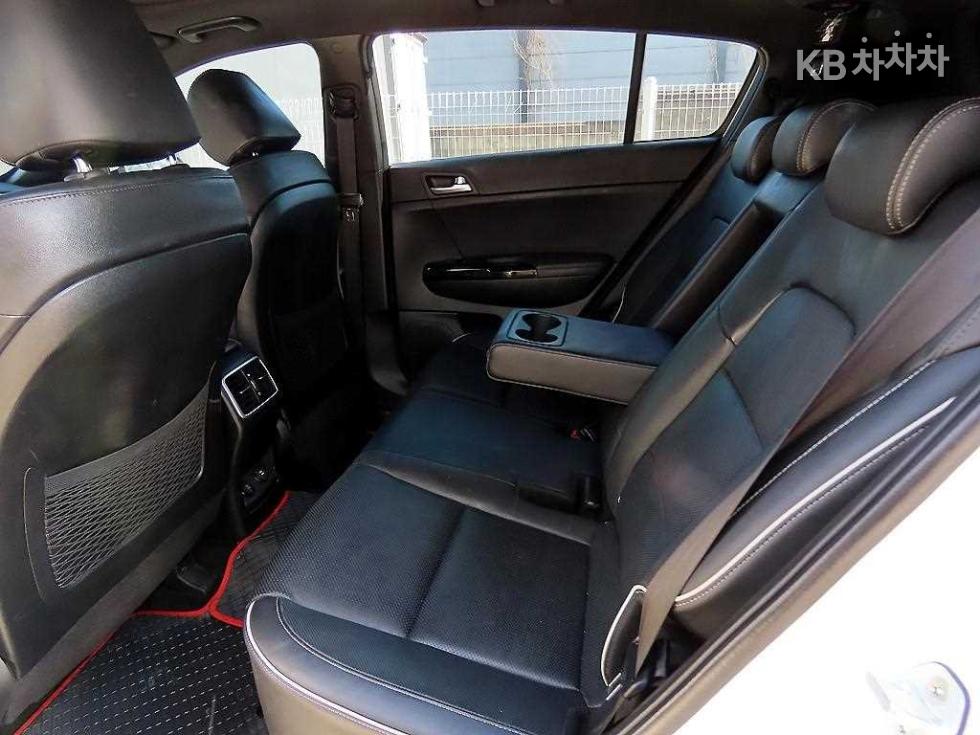 2019 - kia sportage