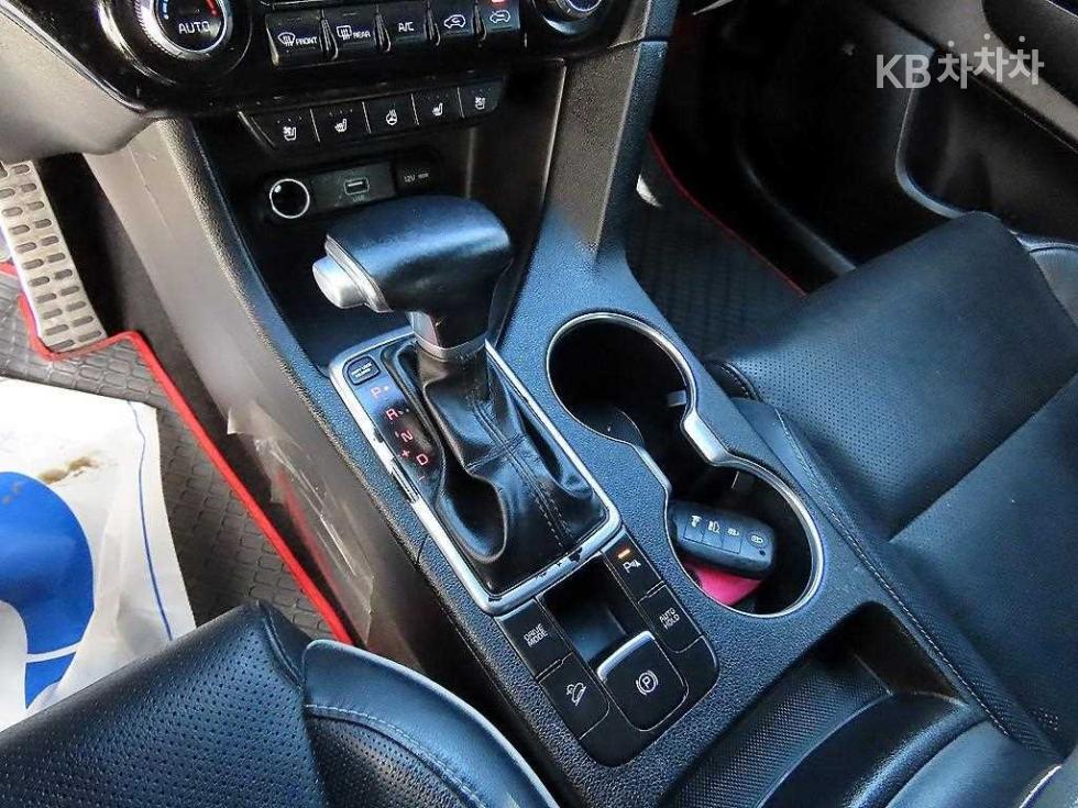 2019 - kia sportage