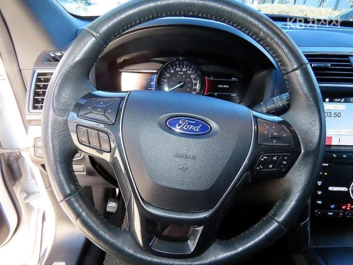 Ford Explorer New 2.3 EcoBoost 4WD Limited 9