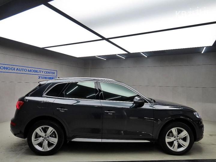 Audi Q5 FY 40 TDI quattro Premium 3