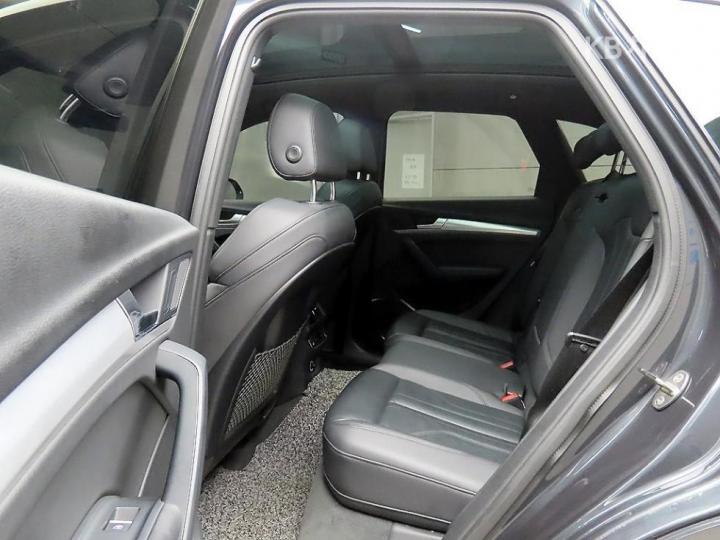 Audi Q5 FY 40 TDI quattro Premium 7