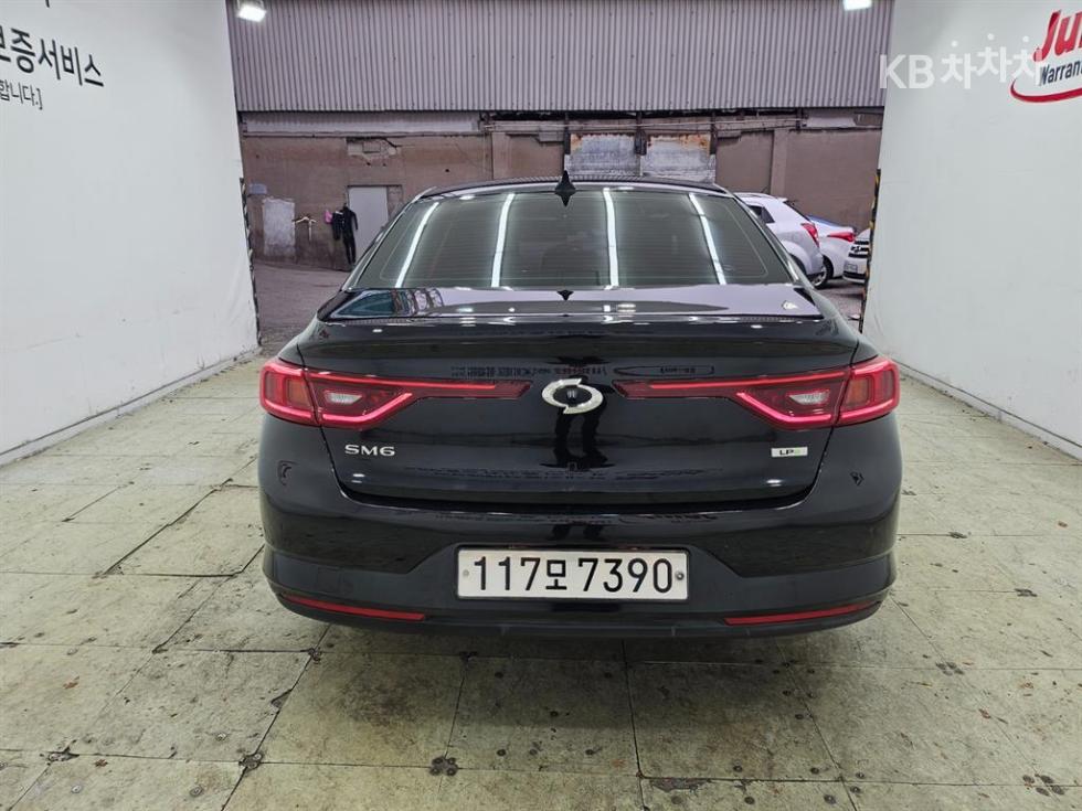 Renault Samsung SM6 — miniaturë 4