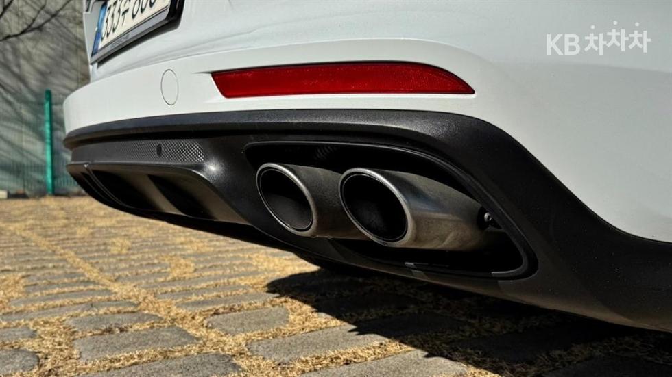 Porsche Panamera — miniaturë 11