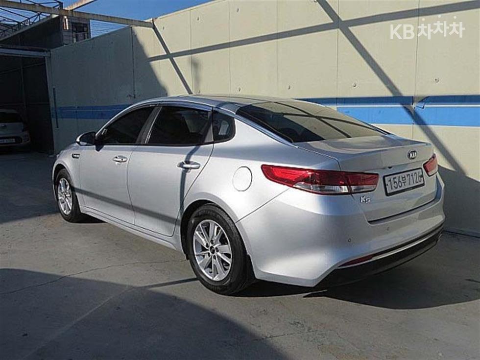 2018 - kia k5