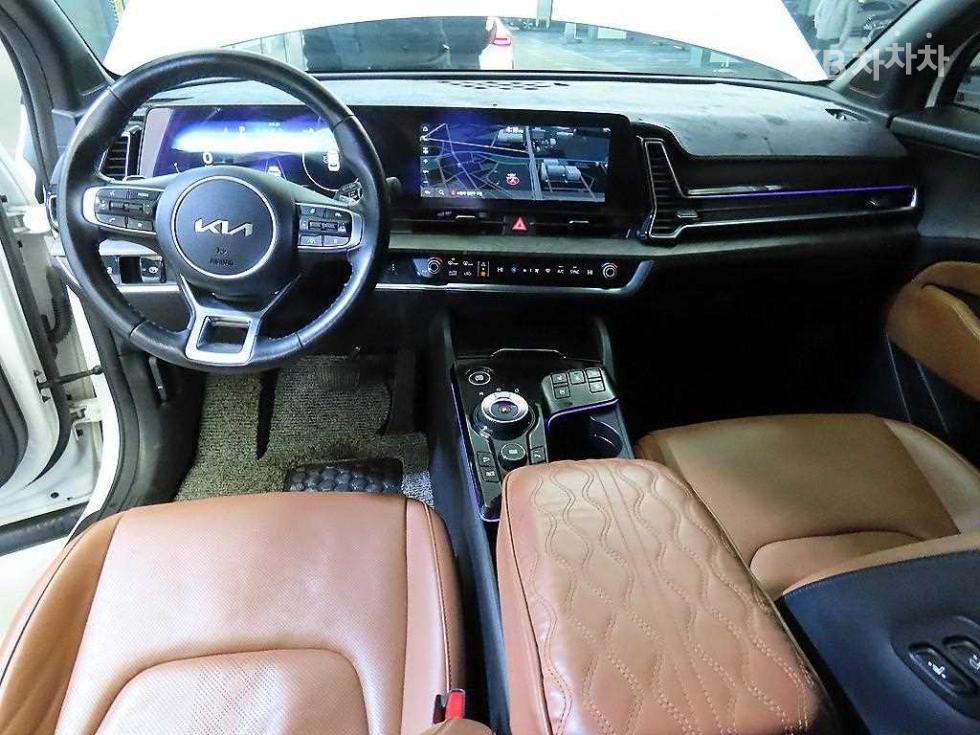 2022 - kia sportage