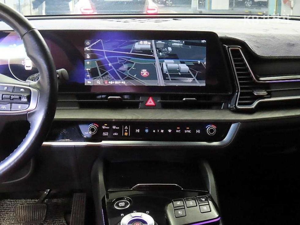 2022 - kia sportage