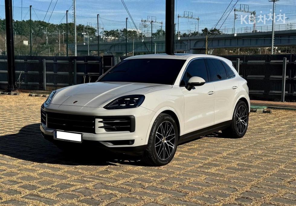 Porsche Cayenne — miniaturë 19