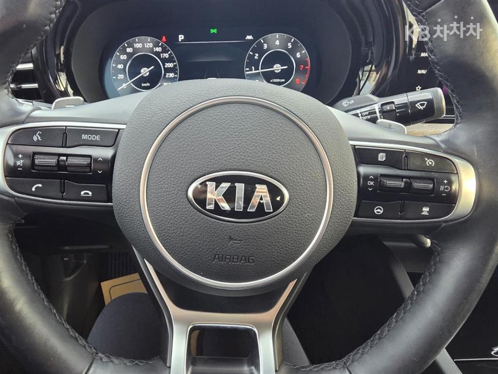 2020 - kia k5
