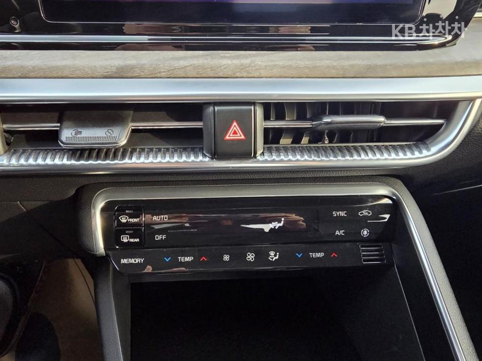 2020 - kia k5