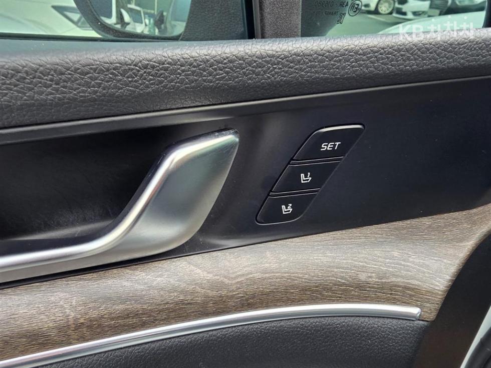 2020 - kia k5