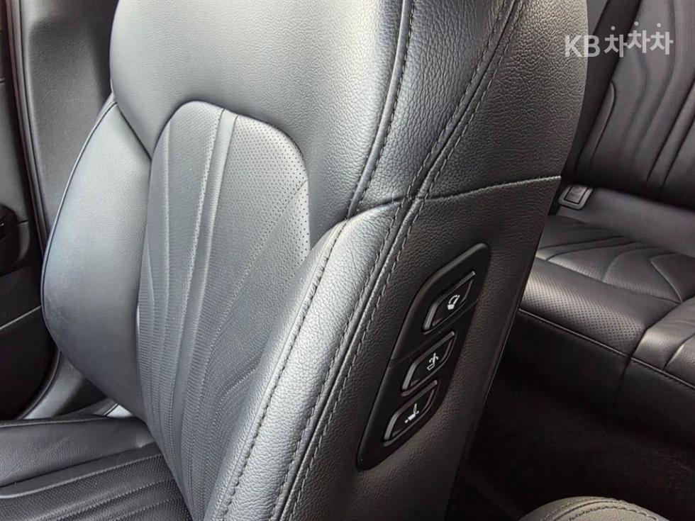 2020 - kia k5