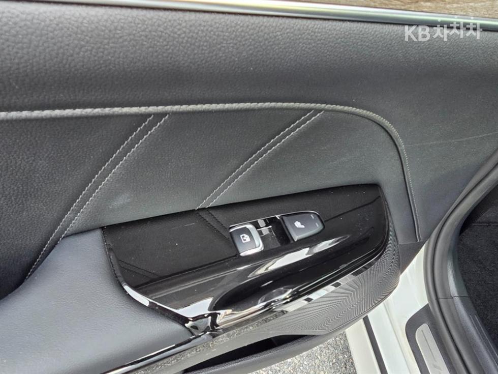 2020 - kia k5