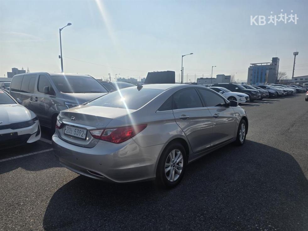 Hyundai Sonata — miniaturë 6