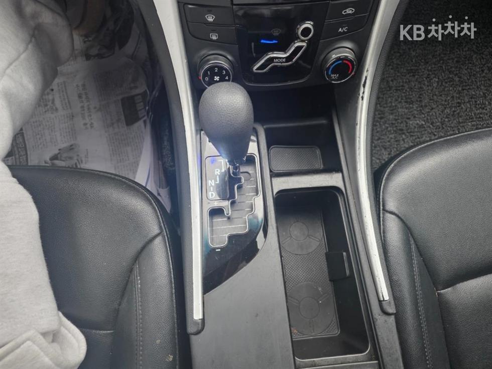 Hyundai Sonata — miniaturë 15