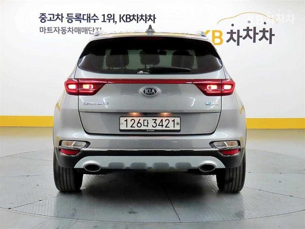2020 - kia sportage