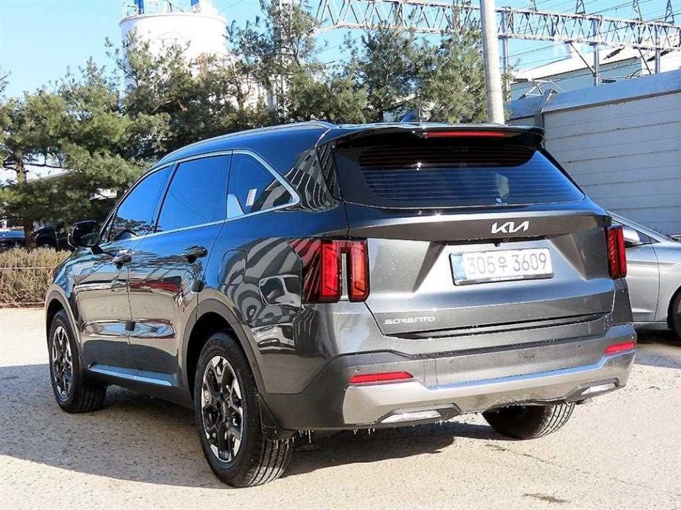 2025 - kia sorento