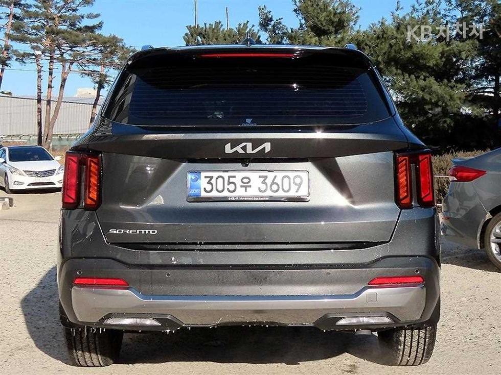 2025 - kia sorento