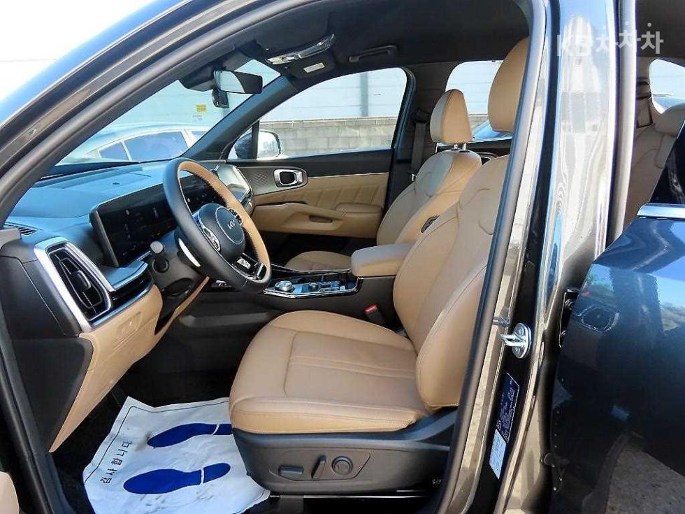 2025 - kia sorento