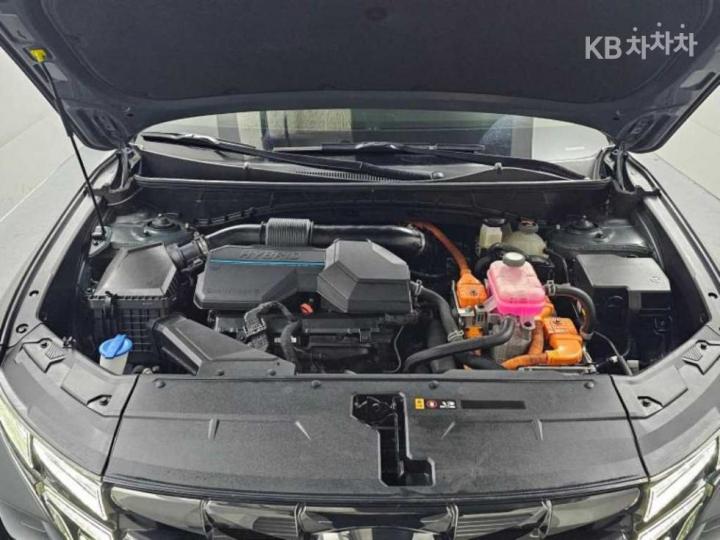 Hyundai Tucson The Hybrid NX4 1.6T HEV Inspiration 7