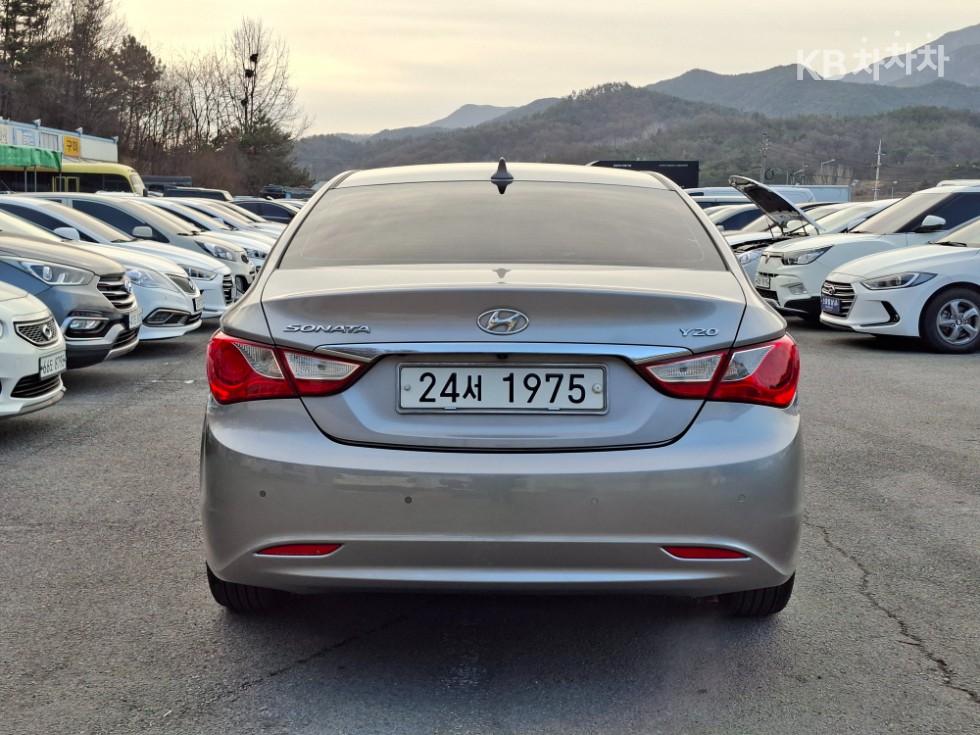 Hyundai Sonata — miniaturë 4